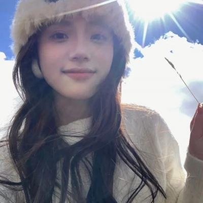 独自在夜晚的海边